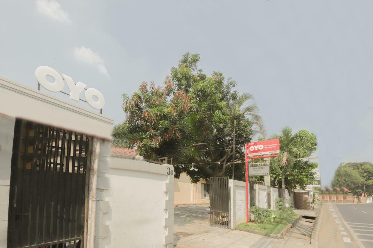 Oyo 968 Tirthankara Residence จาการ์ตา ภายนอก รูปภาพ